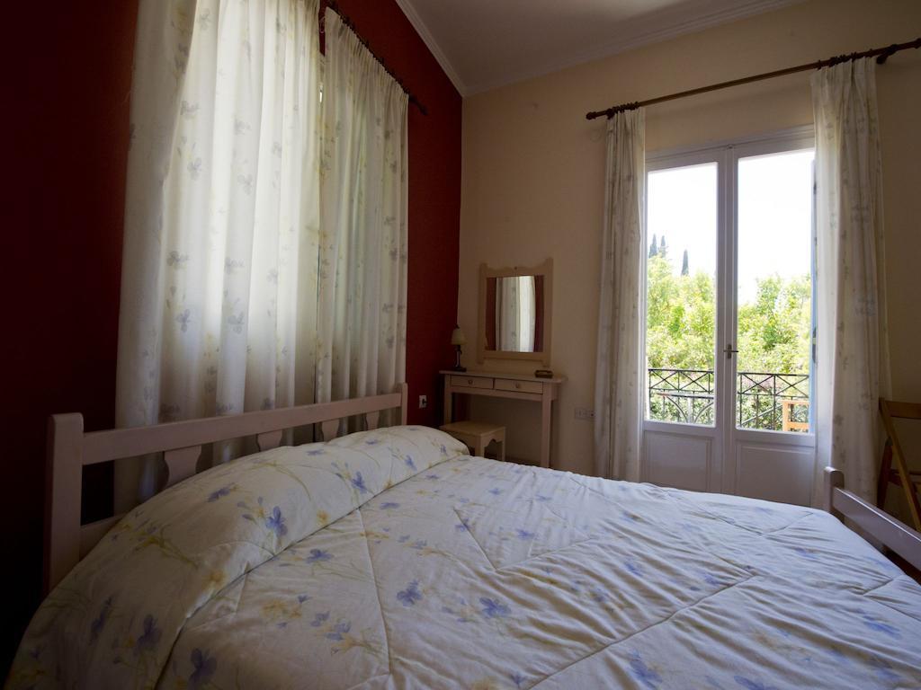 Anemos Apartment Parga Room photo